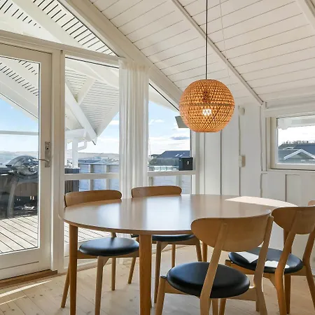 Cozy Partly Renovated Wooden Home-fjord View-sj437 *
