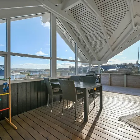 Cozy Partly Renovated Wooden Home-fjord View-sj437 Nyaraló